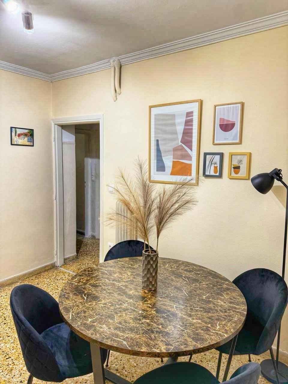 Modern Apartment In The Heart Of Athens Near Acropolis المظهر الخارجي الصورة